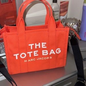 Marc Jacobs small Tote electric orange 🍊